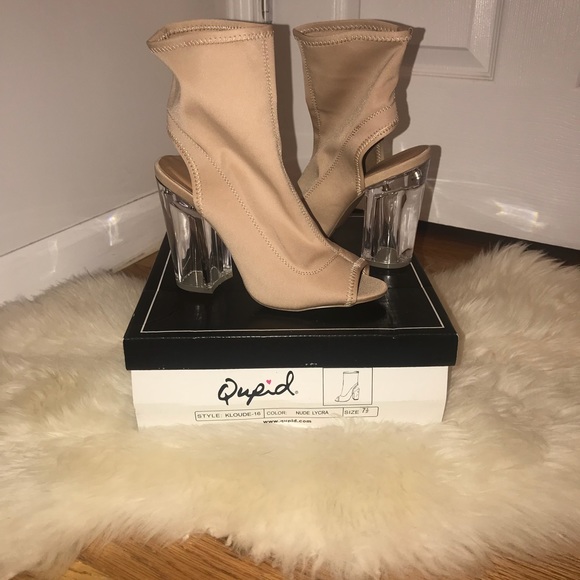 Fashion Nova heels - Picture 2 of 4